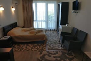 Мини-отель Космос 519 (Joy inn). Четырехместный VIP с террасой и видом на лиман 3