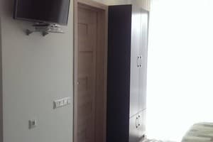 Мини-отель Космос 519 (Joy inn). Трехместный делюкс 1