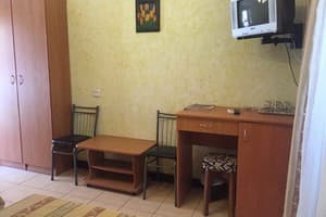 Пансионат Сказка. Стандарт трехместный однокомнатный 2