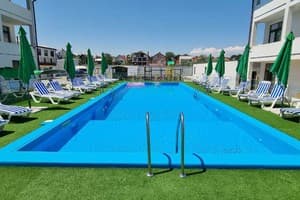 Weekend Family Hotel 44