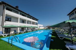 Weekend Family Hotel 37